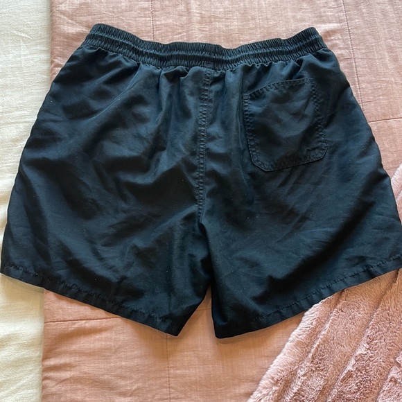 Mens swim trunks - Picture 2 of 3